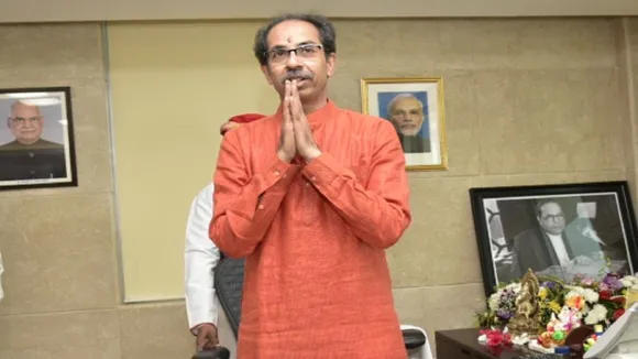 शिवसेना प्रमुख उद्धव ठाकरे ने मुख्यमंत्री पद का कार्यभार संभाला, कल करेंगे बहुमत साबित