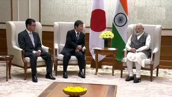 2+2 वार्ता के लिए जापान के विदेश-रक्षा मंत्री ने PM मोदी से की मुलाकात, शिंजो आबे को लेकर कही ये बात