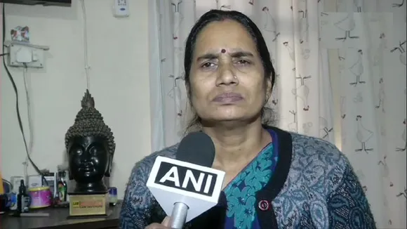 पुलिस एनकाउंटर में हैदराबाद रेप के सभी आरोपी ढेर, निर्भया की मां ने कही ये बात