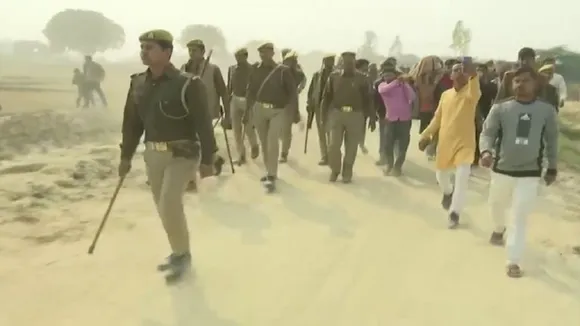 Unnao Case: खेत में दफनाया गया उन्नाव रेप पीड़िता का शव, सरकार ने मानी सारी मांगें