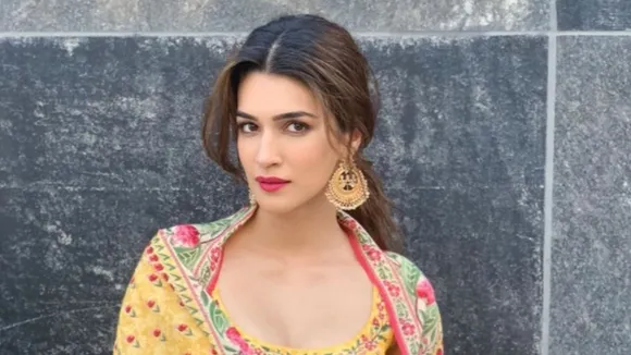 'सत्ते पे सत्ता' रीमेक को लेकर कृति सैनन ने किया खुलासा, बातों ही बातों में बताई अपनी दिली तमन्ना