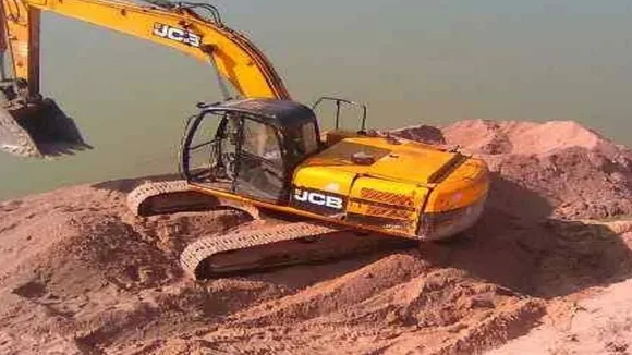 बस्ती में अवैध खनन पर दिख रही सख्ती, 2 लोग मौके पर गिरफ्तार