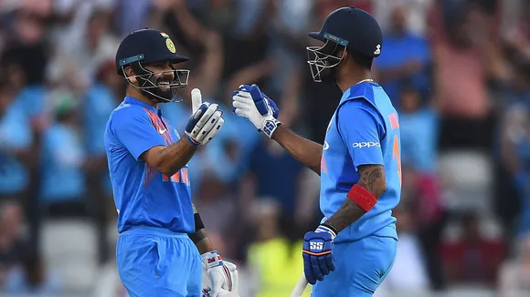 T20 रैंकिंग में आगे बढ़े विराट कोहली और लोकेश राहुल, रोहित शर्मा फिसले