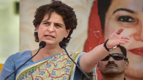 प्रियंका गांधी का मोदी सरकार पर वार, कहा- संविधान और छात्र पर हमला कर रही सरकार