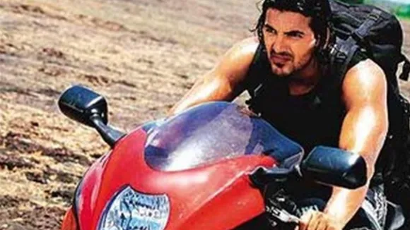 John Abraham B'Day: एक दो नहीं 6 सुपरबाइक्स हैं जॉन अब्राहम के पास, जानिए कीमत
