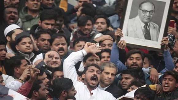 भीम आर्मी चीफ चंद्रशेखर आजाद गिरफ्तार, बगैर अनुमति CAA के खिलाफ विरोध-प्रदर्शन का मामला