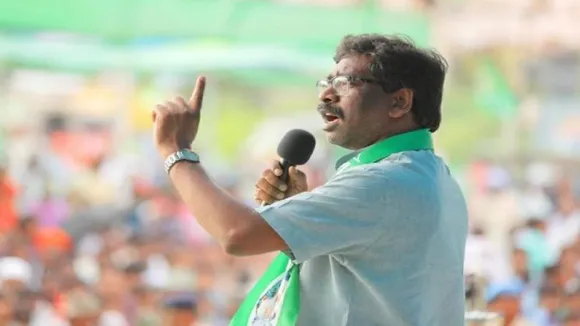 झारखंड विधानसभा चुनाव परिणाम :  हेमंत को मिला ताज, रघुवर का गया राज