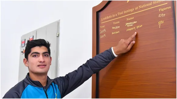 टेस्ट में 5 विकेट लेने वाले युवा तेज गेंदबाज बने नसीम शाह