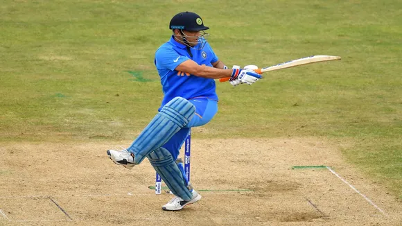 विज्डन ने घोषित की दशक की सर्वश्रेष्ठ वनडे और टेस्ट टीम, धोनी से आगे निकले विराट