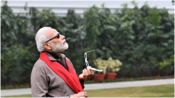 पीएम नरेंद्र मोदी ने भी देखा सूर्य ग्रहण का नजारा, शेयर कीं तस्‍वीरें