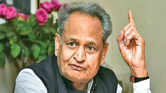 10 नवजातों की मौत पर CM गहलोत का शर्मनाक बयान, कहा- रोज कुछ मौतें होती हैं, नया कुछ नहीं