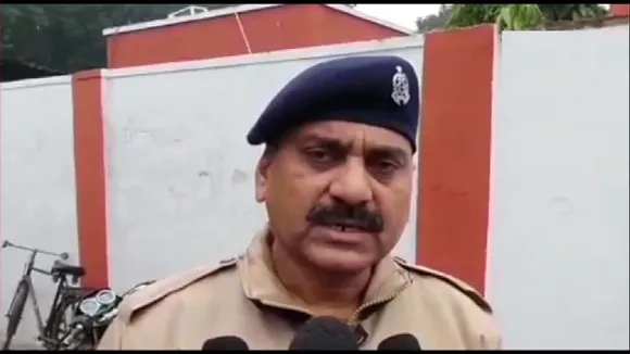 ...इसलिए प्रदर्शनकारियों से पाकिस्तान जाने को कहा, मेरठ SP की सफाई