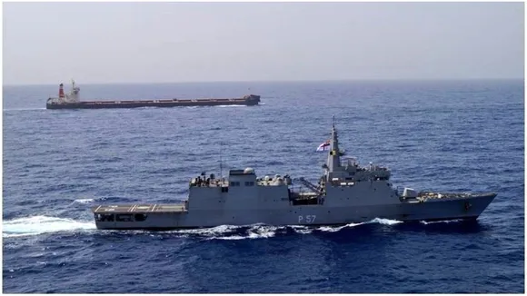 Indian Navy के जवान अब फेसबुक-व्‍हाट्सएप से रहेंगे दूर, हनी ट्रैप के चलते लगा प्रतिबंध