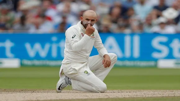 नाथन लॉयन को सलाह देना पड़ा भारी, अपने ही बयान पर घिरे दिग्गज गेंदबाज शेन वॉर्न