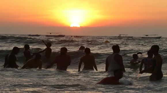 Welcome 2020: अर्थव्यवस्था, सुरक्षा और धार्मिक सद्भाव को लेकर इस साल लोगों की है आशावादी सोच
