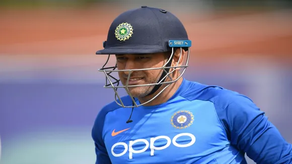 महेंद्र सिंह धोनी फिर बने वनडे और T20 टीम के कप्तान, जानें क्‍या है पूरा मामला