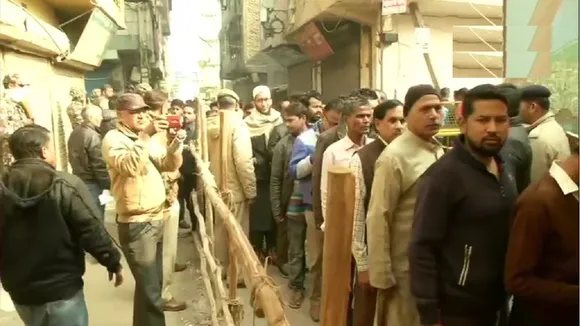 दिल्ली की 70 सीटों पर मतदान संपन्न, सभी उम्मीदवारों की किस्मत EVM में कैद
