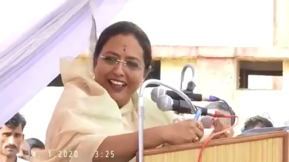 महाराष्ट्र की मंत्री यशोमति ठाकुर के विवादित बयान, 'अभी-अभी सरकार बनी है, अभी तो जेबें गर्म करना बाकी है'