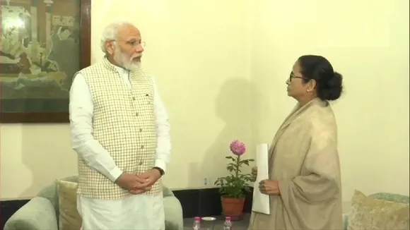 ममता बनर्जी से पीएम मोदी की दो टूक, CAA-NRC पर बात करने के लिए दिल्ली आएं, यहां नहीं होगी बात