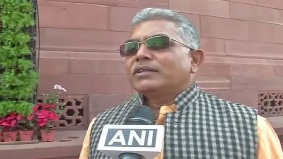 BJP अध्यक्ष दिलीप घोष के खिलाफ TMC नेता ने दर्जा कराया FIR, दिया था विवादित बयान