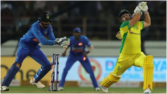 IND Vs AUS : मनीष पांडे बने सुपरमैन, राहुल ने दिला दी धोनी की याद, देखें कैसे