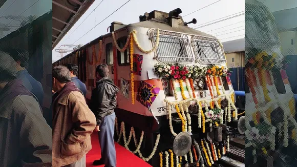 मुंबई से अहमदाबाद के लिए चल पड़ी दूसरी प्राइवेट ट्रेन तेजस एक्सप्रेस (Tejas Express)
