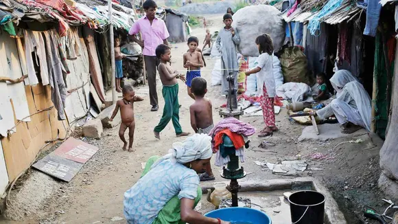 पाकिस्तान से आए हिंदू शरणार्थियों को आधे दामों पर जमीन दे रही राजस्थान सरकार