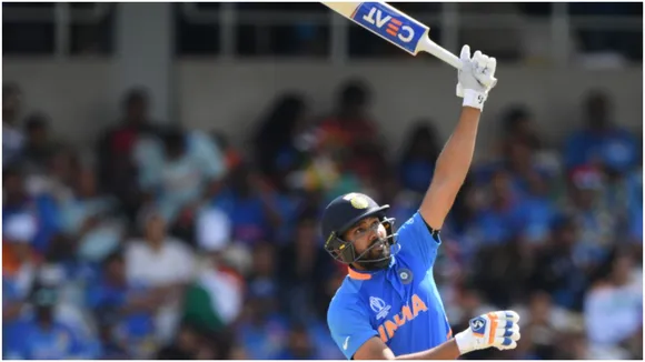IND VS AUS : हिटमैन रोहित शर्मा का कमाल, नौ हजार रन बनाकर रच दिया नया कीर्तिमान