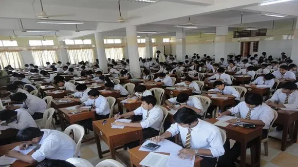 Uttar Pradesh Board Exam 2020: 12वीं परीक्षा के लिए तारीखों का ऐलान, इस दिन से हो रही शुरू