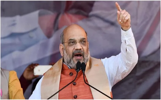 अमित शाह को चुनौती देना अरविंद केजरीवाल को भारी पड़ा, 8 सांसद पहुंचे स्‍कूल और खोली पोल