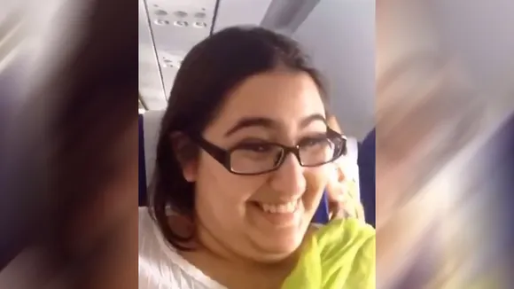 सारा अली खान ने की 'तेल मालिश', Video में देखें कैसे कर रही हैं मस्‍ती