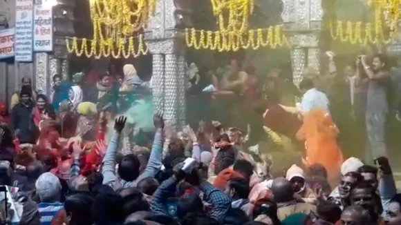 बसंत पंचमी के साथ शुरू हुई 40 दिन तक चलने वाली होली, जानें पूरा कार्यक्रम