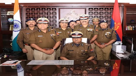 Uttar Pradesh: हितेश चंद्र अवस्थी बने UP के नए DGP, संभाला कार्यभार