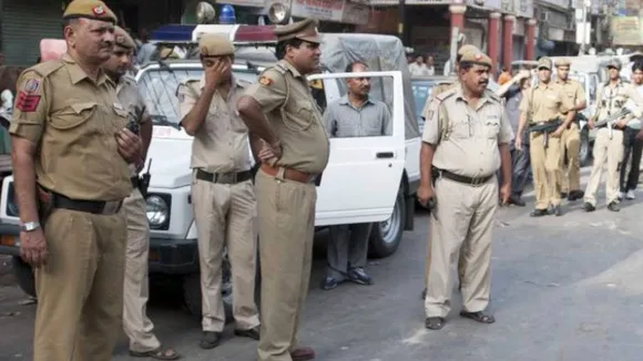 नोएडाः एक व्यक्ति के पास कथित रूप से गौमांस मिला, इलाके में तनावपूर्ण हालात