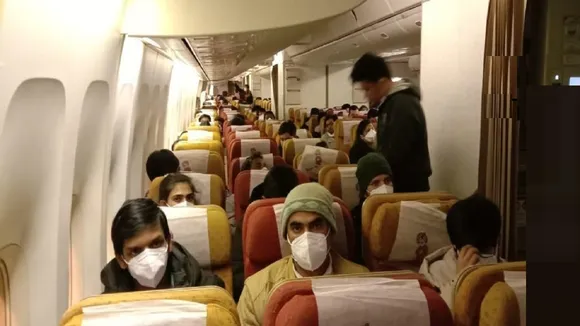 कोरोना वायरसः 324 भारतीयों को चीन से किया गया एयरलिफ्ट, AI की फ्लाइट वुहान से पहुंची दिल्ली
