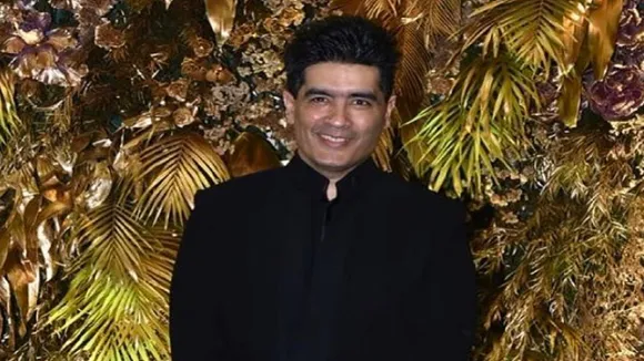 फैशन डिजाइनर मनीष मल्होत्रा को मिला फिल्मफेयर अवार्ड ऑफ ऑनर