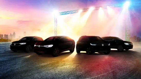 MG Motor ने  Auto Expo में पेश किया लग्जरीSUV Gloster और MPV G10
