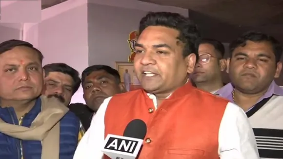 BJP नेता कपिल मिश्रा बोले- ओवैसी जैसों को कैसे ठीक करना है, गली का बच्चा बच्चा...
