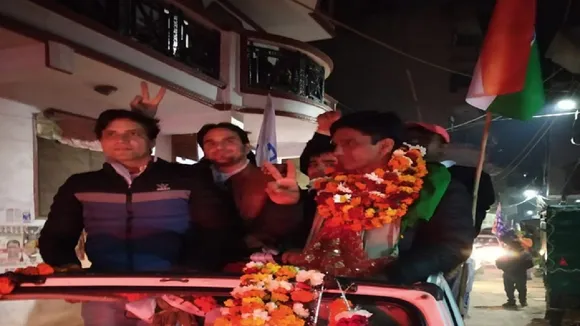 दिल्ली में आप विधायक के काफिले पर गोलीबारी, पुलिस ने एक व्यक्ति को हिरासत में लिया