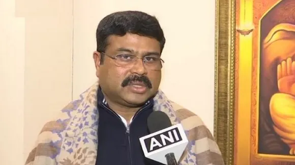 LPG मूल्य वृद्धि पर धर्मेंद्र प्रधान बोले- चुनाव से इसका कोई संबंध नहीं, मेरे हाथ में नहीं कि...