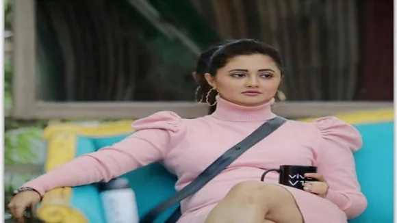 Bigg Boss 13 Finale: पहली फिल्म से लेकर बिग बॉस 13 की फाइनलिस्ट बनने तक, पढ़ें रश्मि देसाई का पूरा सफर