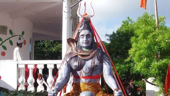 डेढ़ लाख श्रद्धालुओं ने नीलकंठ के दर्शन किए, शिव का मिला आशीर्वाद