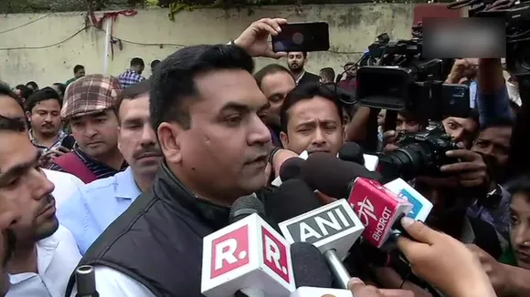 kapil mishra