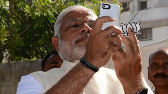 pm modi social media