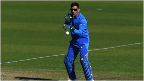 dhoni123