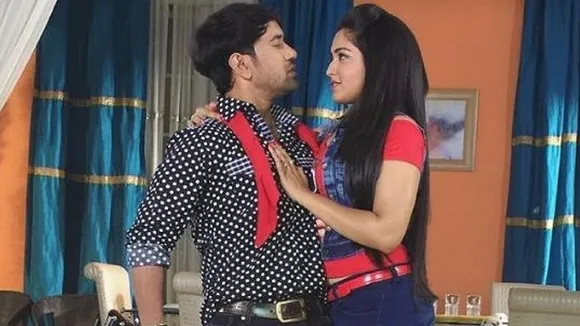 nirahua with amrapali