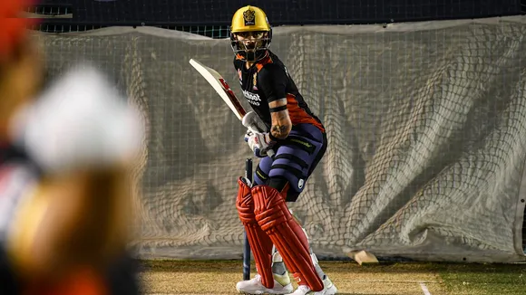 virat kohli rcbtweets1