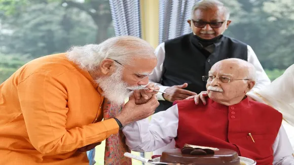 Pm modi and lal krishna advani