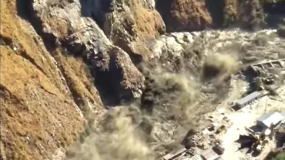 Several feared missing as glacier breaks in Uttarakhand