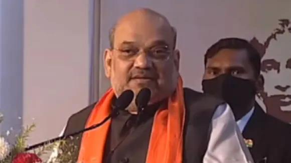 प. बंगाल: अमित शाह ने नेशनल लाइब्रेरी में शहीदों को दी श्रद्धांजलि